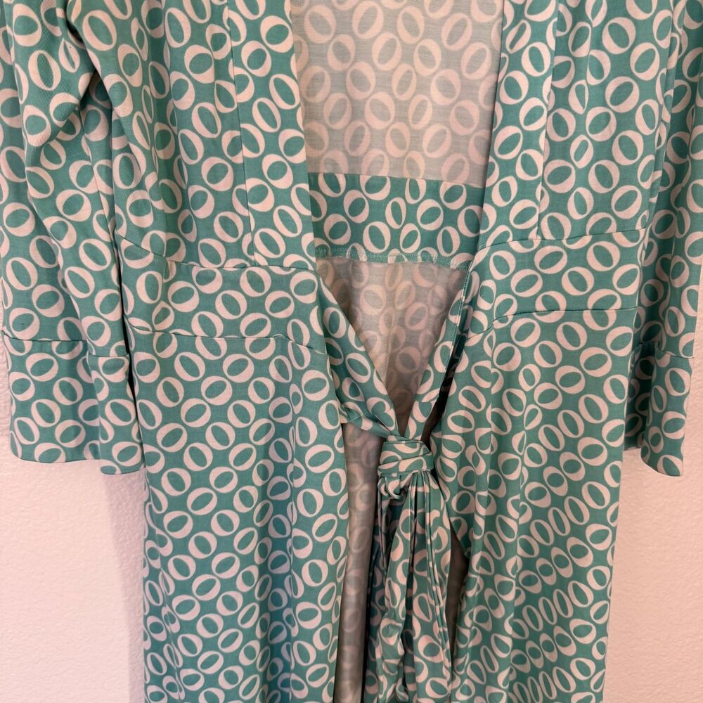 Diane Von Furstenburg Size 6 Bell Sleeve Plunge Neck Midi Dress Green Retro Silk - Picture 2 of 7